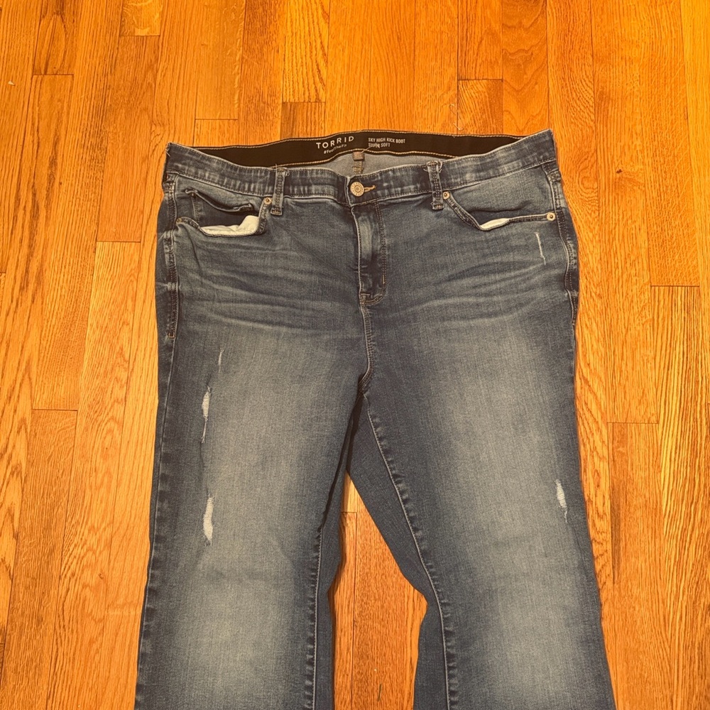 Torrid Sky High Kick Boot High-Rise Jean. - Picture 5 of 7